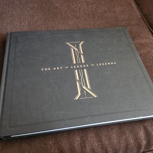 The Art of League of Legends Vol. 1 First Edition (With Poster)